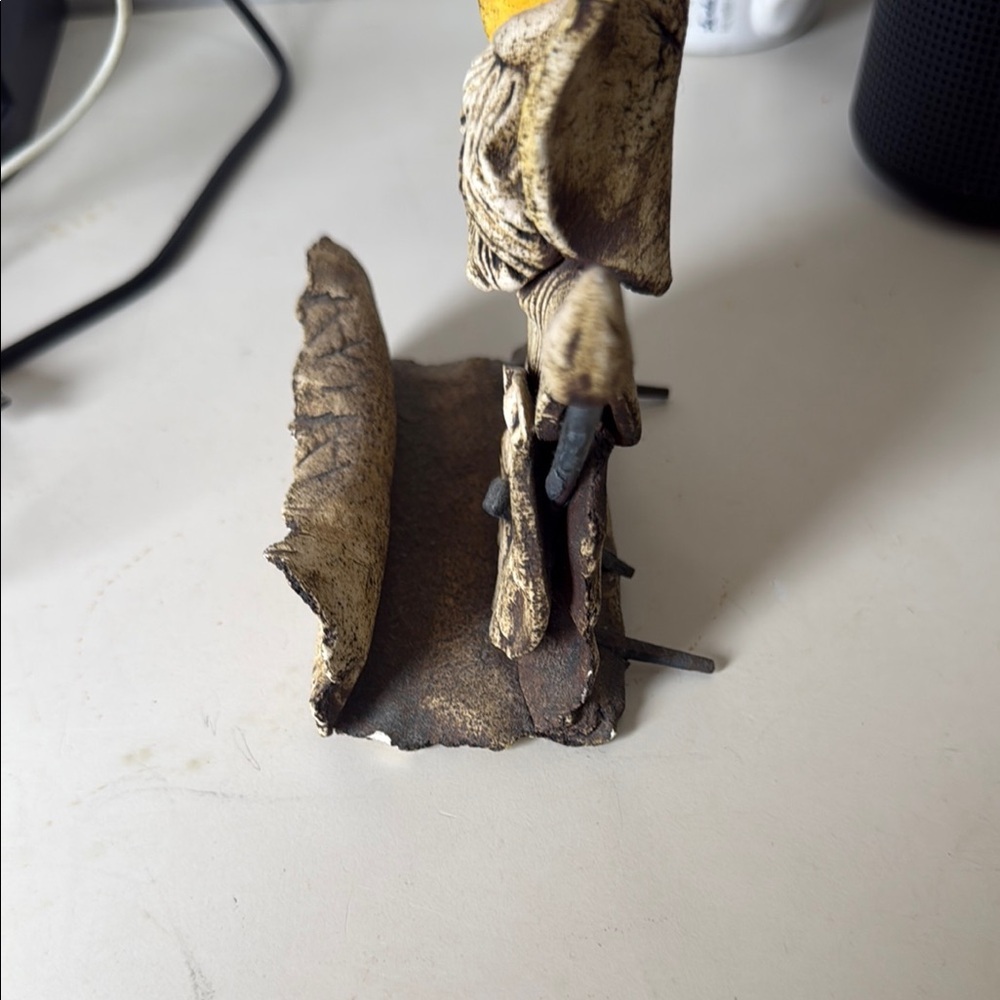 Rustic Warrior Sculpture - Yellow and Brown - Picture 10 of 10